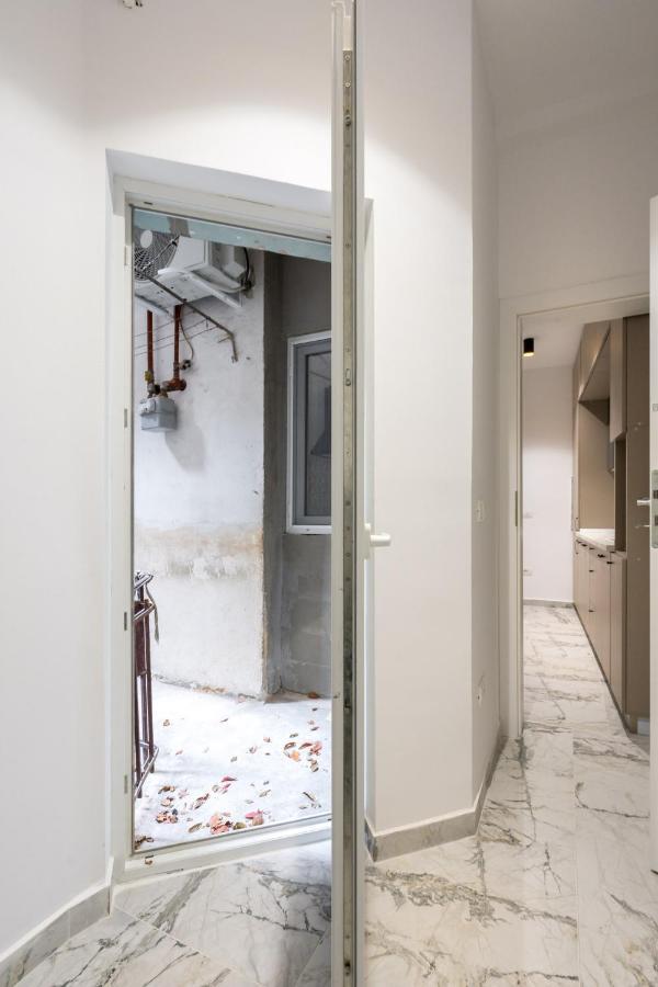 Crystal 3Bdr Apartment In Center Бухарест Экстерьер фото